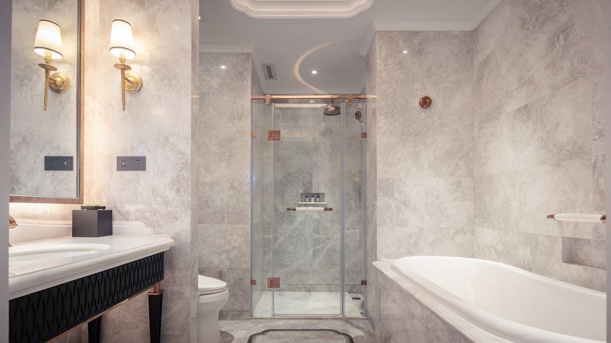 Tile & Stone